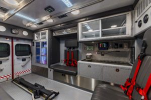 Braun-Super-Chief-Ambulance-Interior (4)