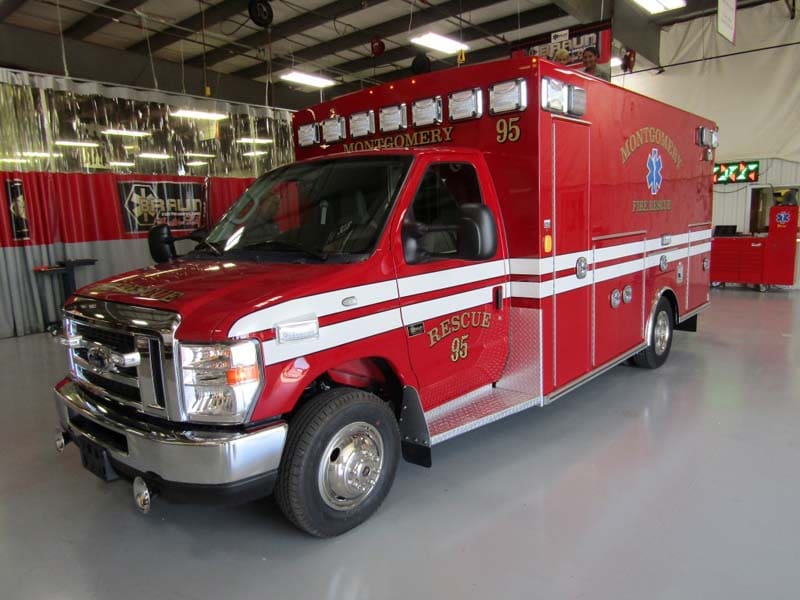 807677 Chief XL Type III Ambulances Braun Ambulances